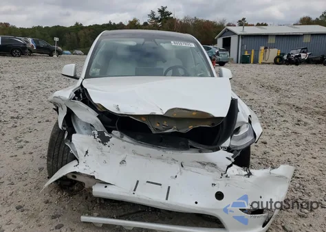 2022 Tesla Model Y from USA, damaged, VIN 7SAYGDEE3NF400365